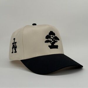 NY Mets Black and Natural SnapBack Hat
